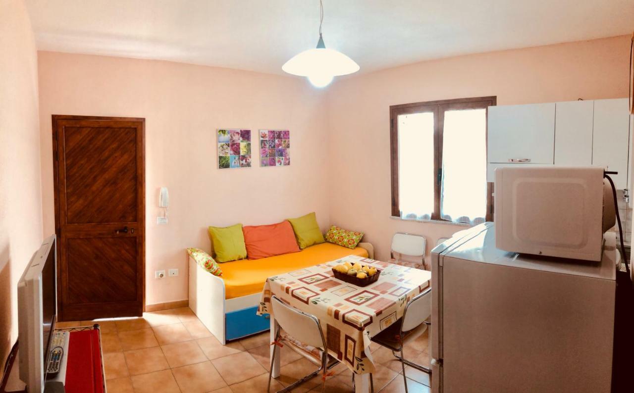 Appartamento Vacanze Sardegna Siniscola Buitenkant foto